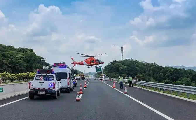 常德高速公路汽车救援案例